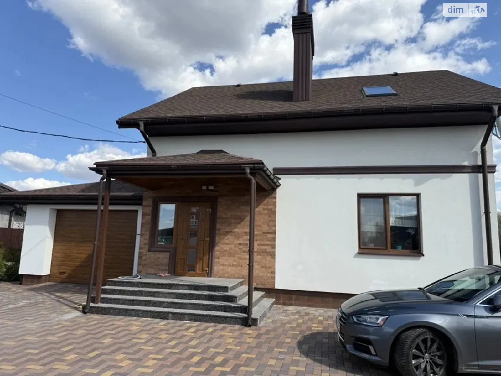 Продается дом на 2 этажа 145 кв. м с камином, цена: 264000 $ - фото 1