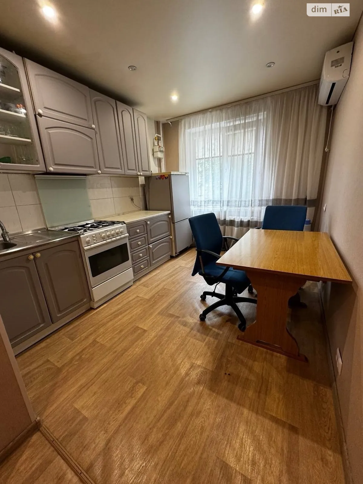 Продается 1-комнатная квартира 34 кв. м в Днепре, просп. Поля Александра, 44 - фото 1