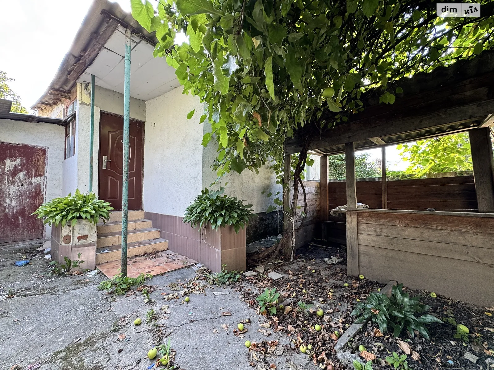 Продается часть дома 55 кв. м с участком, цена: 30000 $ - фото 1