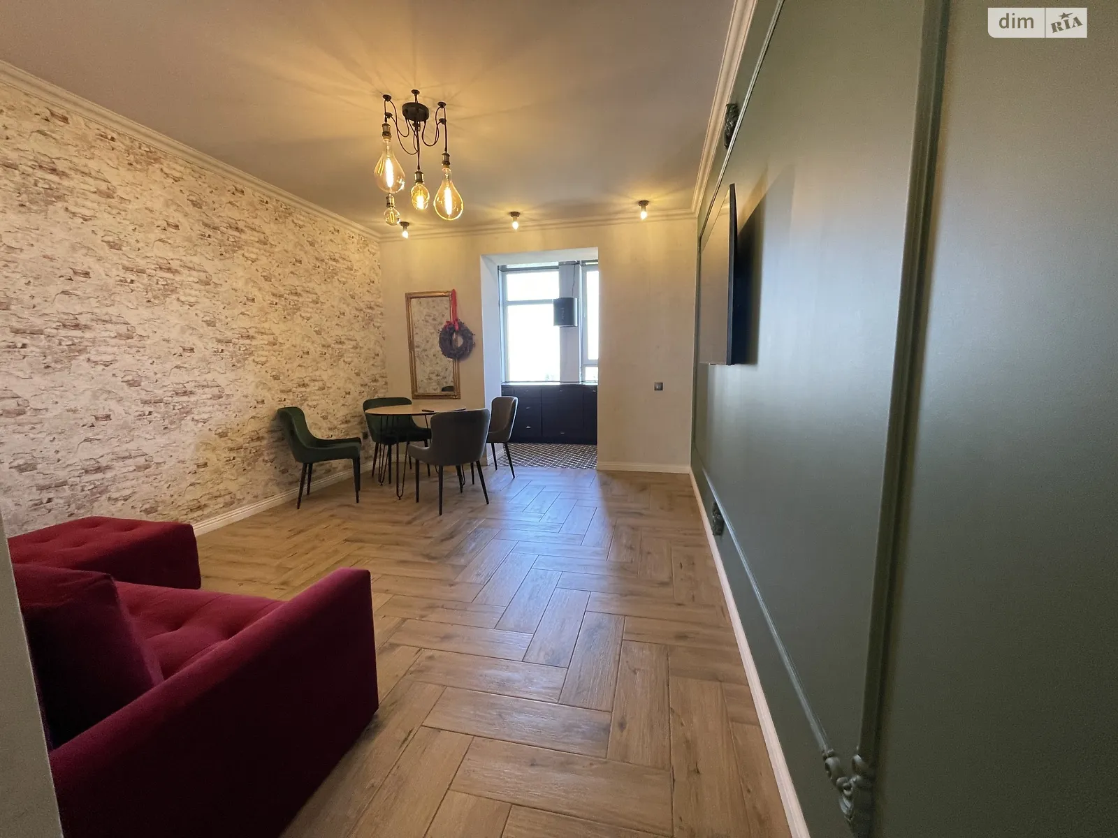 Продается 1-комнатная квартира 52 кв. м в Хмельницком, ул. Героев Крут, 4/1Б - фото 1