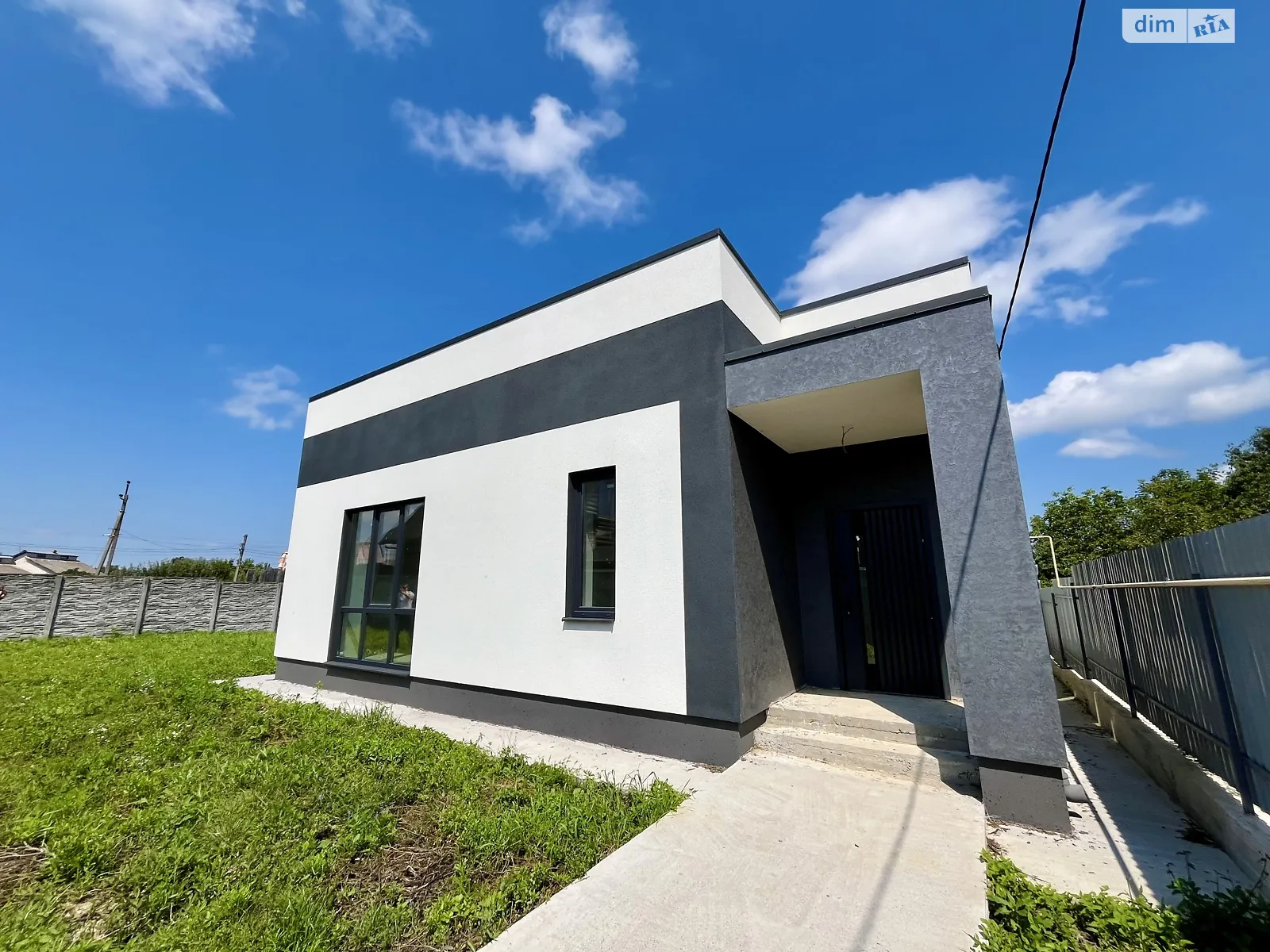 Продается одноэтажный дом 115.2 кв. м с садом, цена: 130000 $ - фото 1