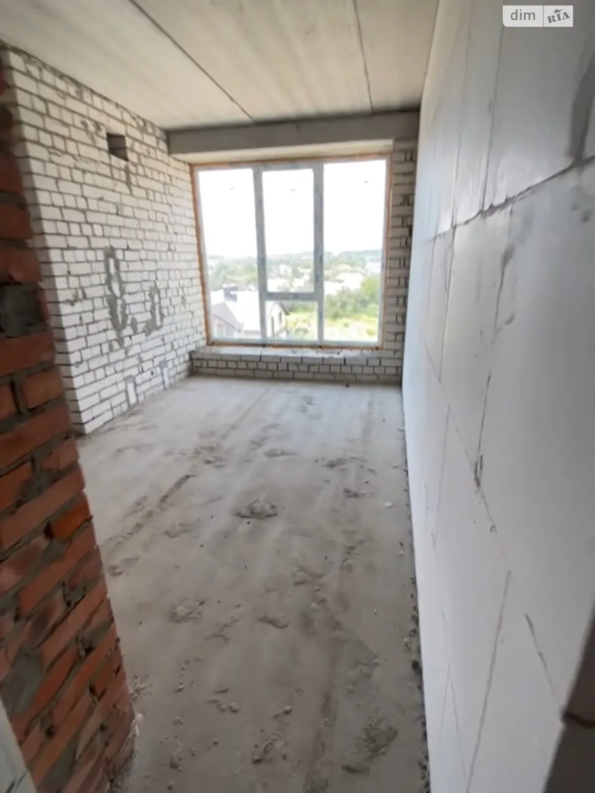 Продается 1-комнатная квартира 40 кв. м в Буче, ул. Олексы Тихого, 4 - фото 1