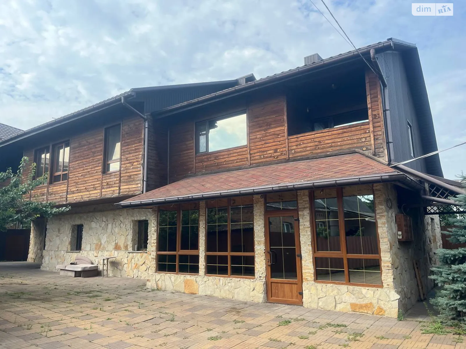 Продается дом на 2 этажа 311 кв. м с бассейном, цена: 145000 $ - фото 1