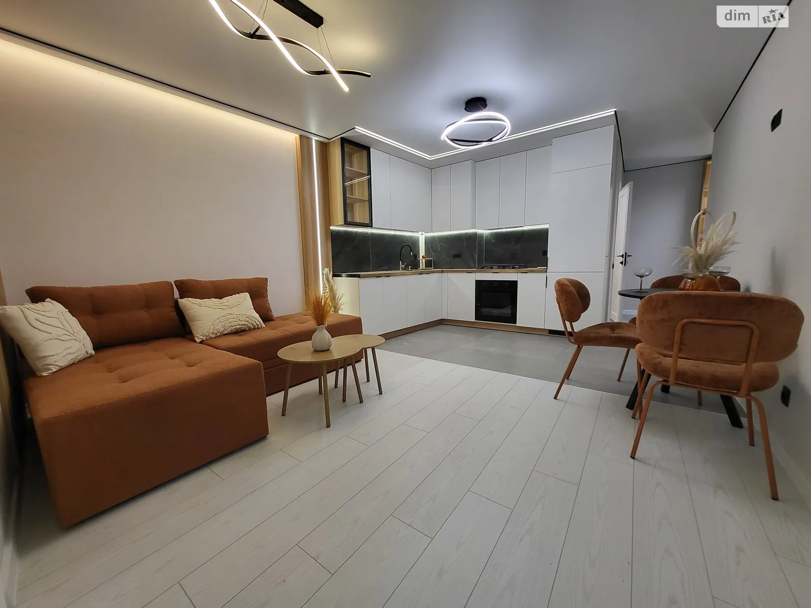 3-комнатная квартира 65 кв. м в Тернополе, ул. Киевская - фото 1