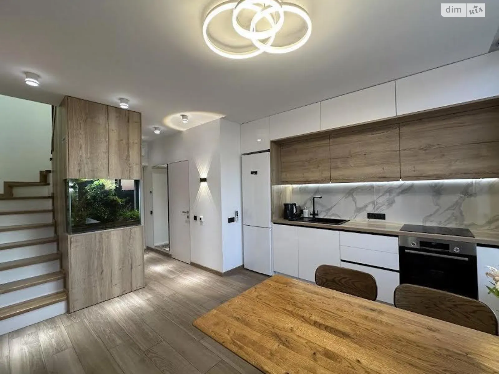 Продається 2-кімнатна квартира 80 кв. м у Києві, вул. Березнева, 14Б - фото 1