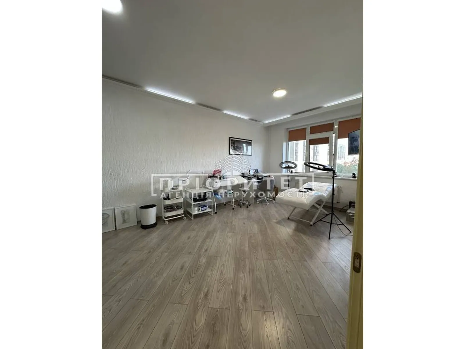 Продається 1-кімнатна квартира 50 кв. м у Одесі, плато Аркадійське(Гагарінське) - фото 1