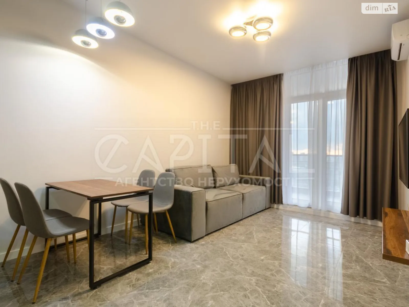 Продається 1-кімнатна квартира 52 кв. м у Києві, вул. Маккейна Джона, 7 - фото 1