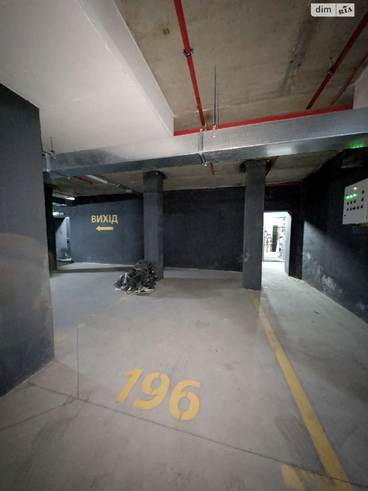 Продается подземный паркинг под легковое авто на 4 кв. м, цена: 12000 $ - фото 1