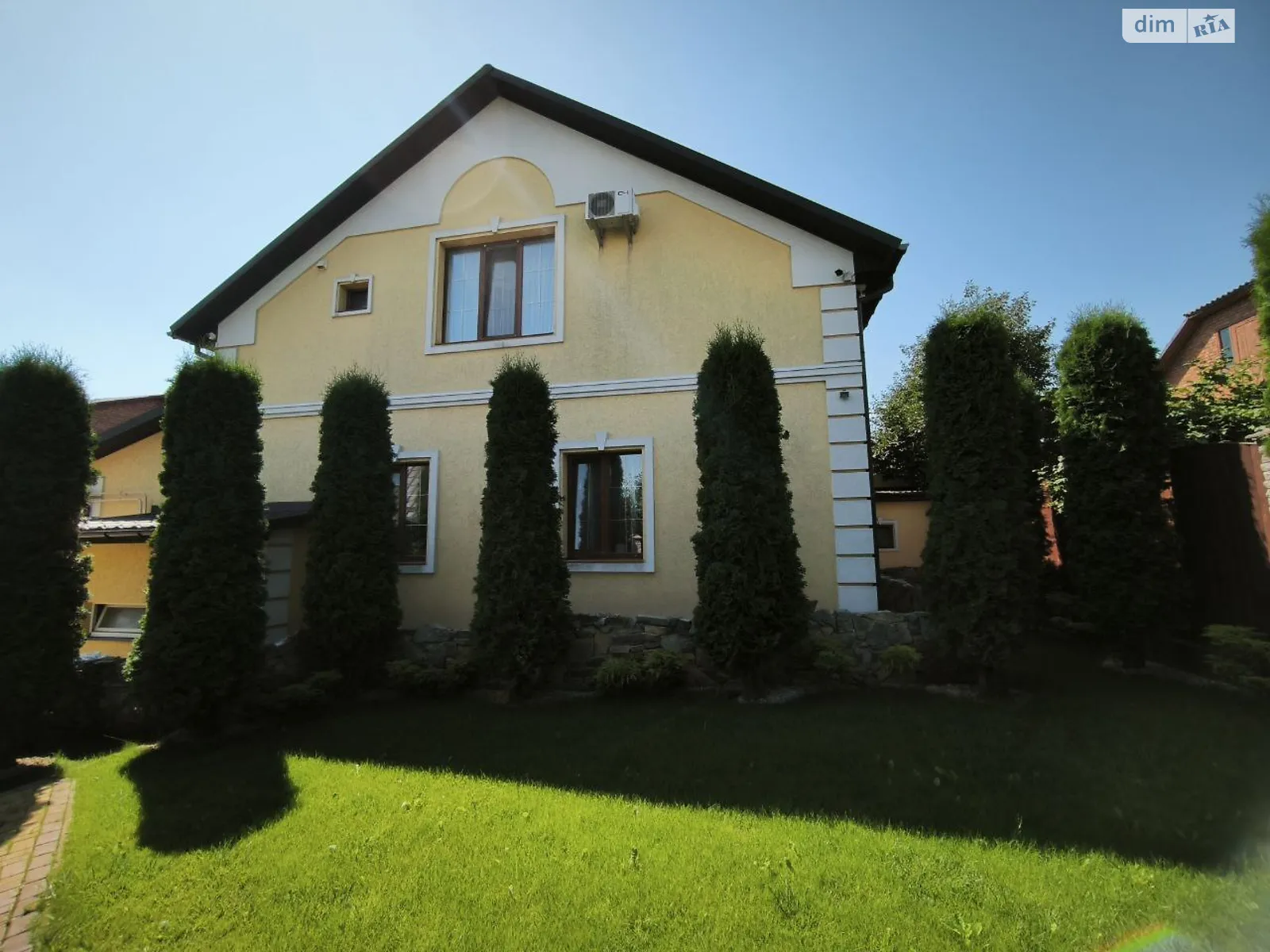 Продается дом на 2 этажа 254 кв. м с мансардой, цена: 224998 $ - фото 1