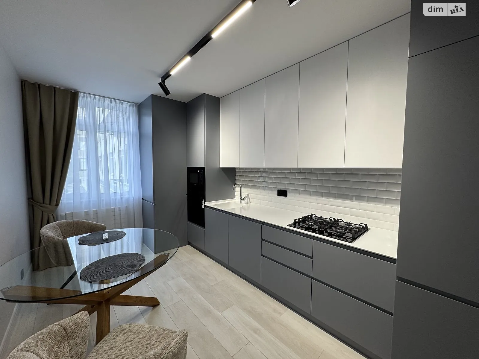 Продается 1-комнатная квартира 40 кв. м в Хмельницком, ул. Свободы, 12А - фото 1