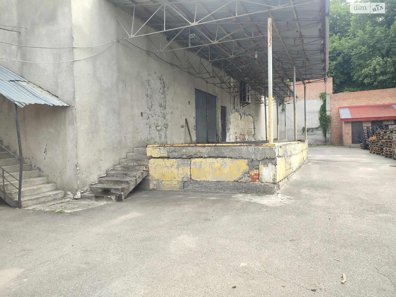 Сдается в аренду помещения свободного назначения 620 кв. м в 2-этажном здании, цена: 93000 грн - фото 1