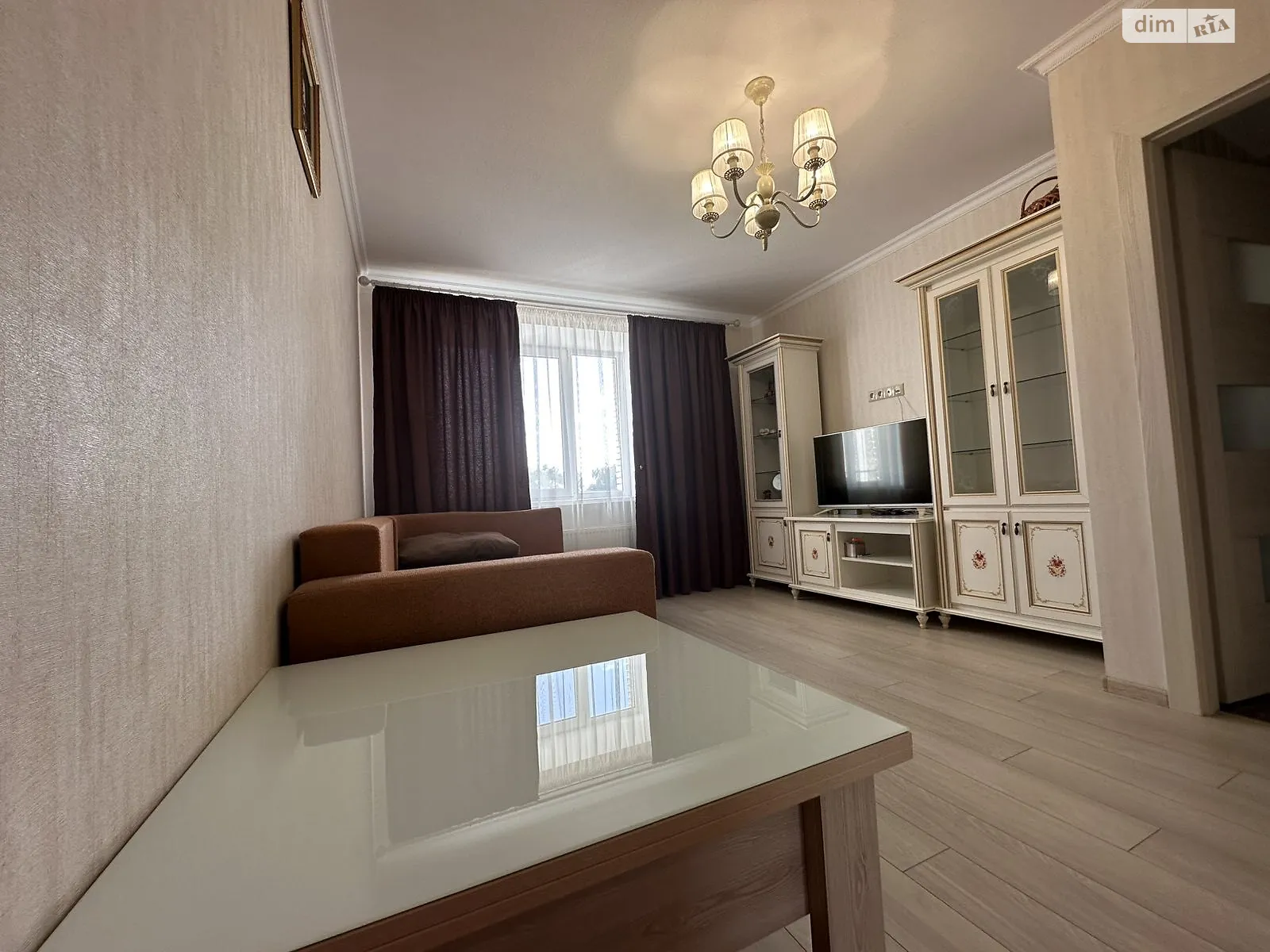 1-кімнатна квартира 39 кв. м у Тернополі, вул. Микулинецька - фото 1