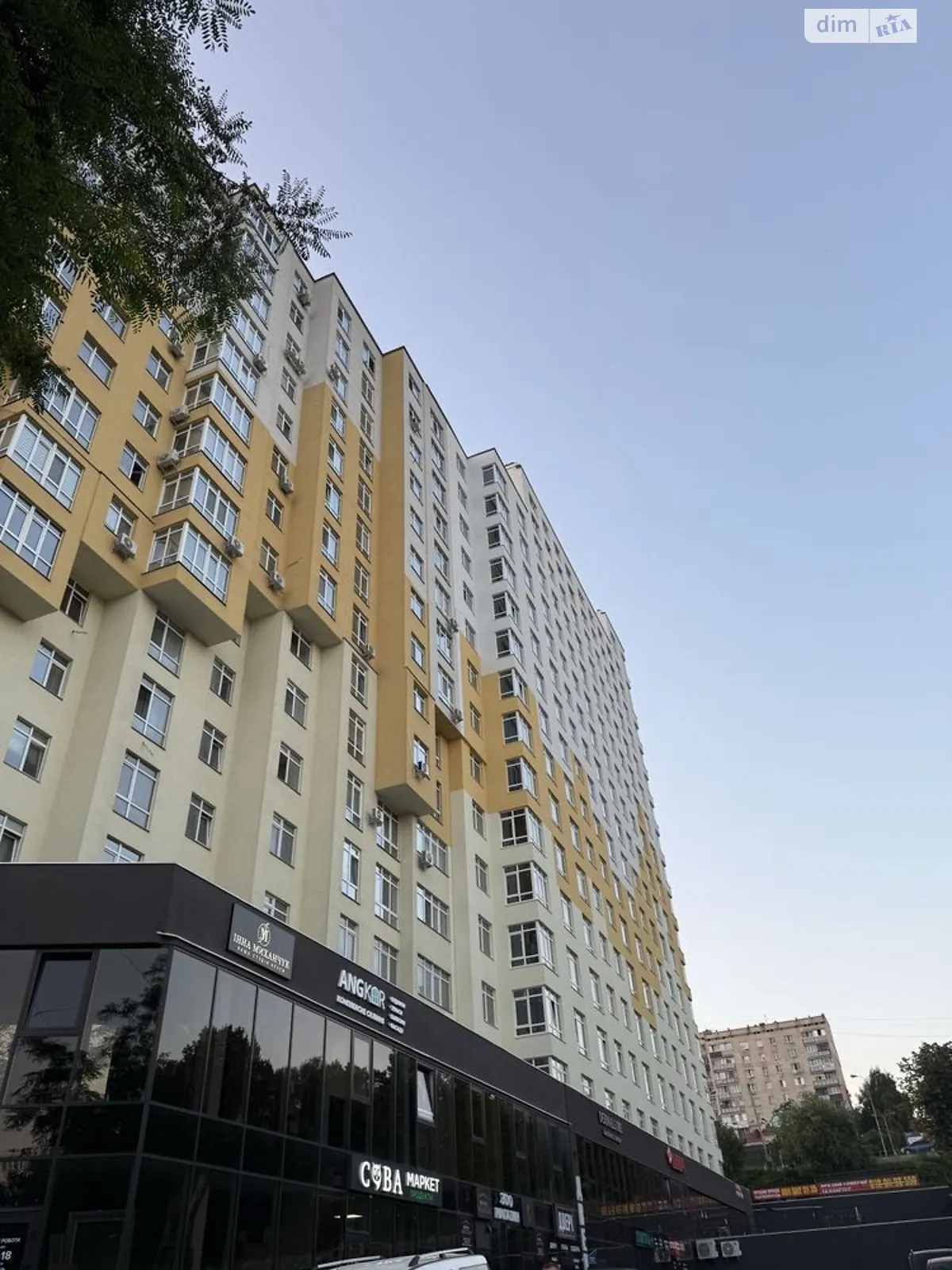 Продается 2-комнатная квартира 78 кв. м в Хмельницком, ул. Свободы, 12 корпус 2 - фото 1