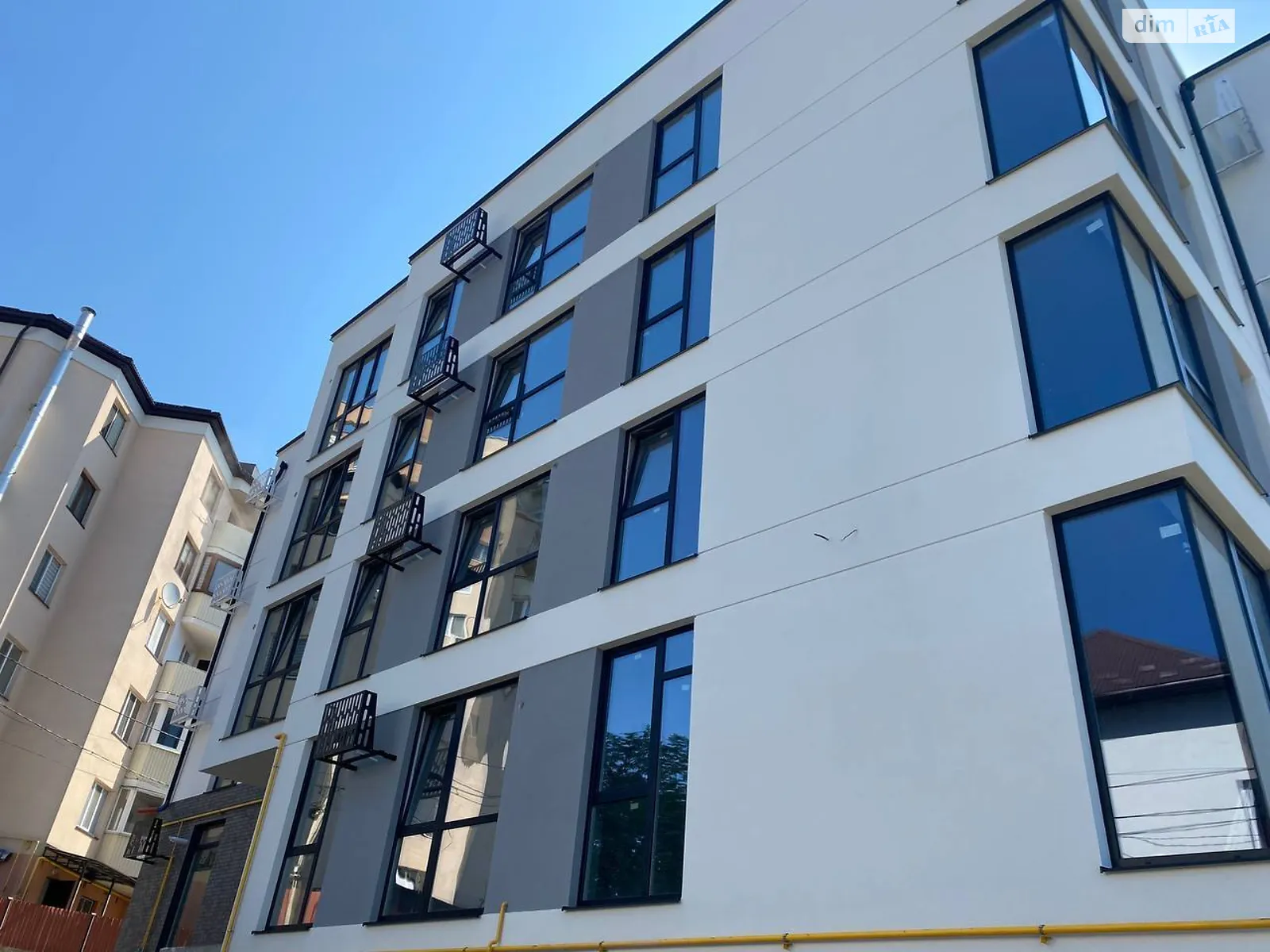 2-комнатная квартира 71.4 кв. м в Тернополе, ул. Госпитальная - фото 1