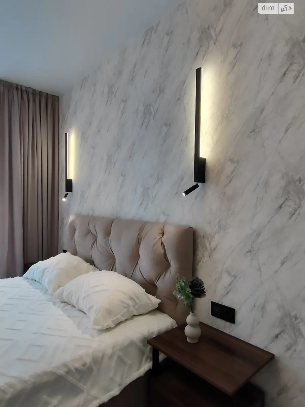 Продается 1-комнатная квартира 42 кв. м в Ирпене, ул. Василия Стуса(Пушкинская), 27 - фото 1