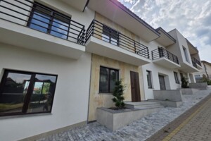 Продаж таунхауса, Ужгород, Висока (Петрова) вулиця