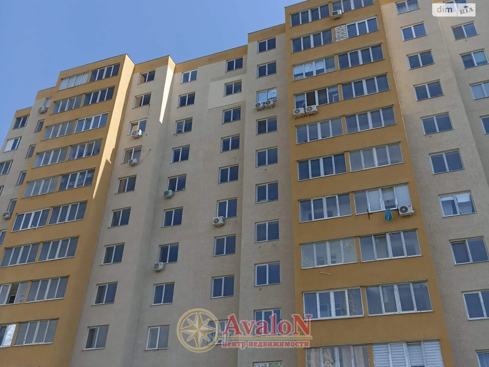 Продается 1-комнатная квартира 49.7 кв. м в Одессе, ул. Академика Сахарова, 16А - фото 1