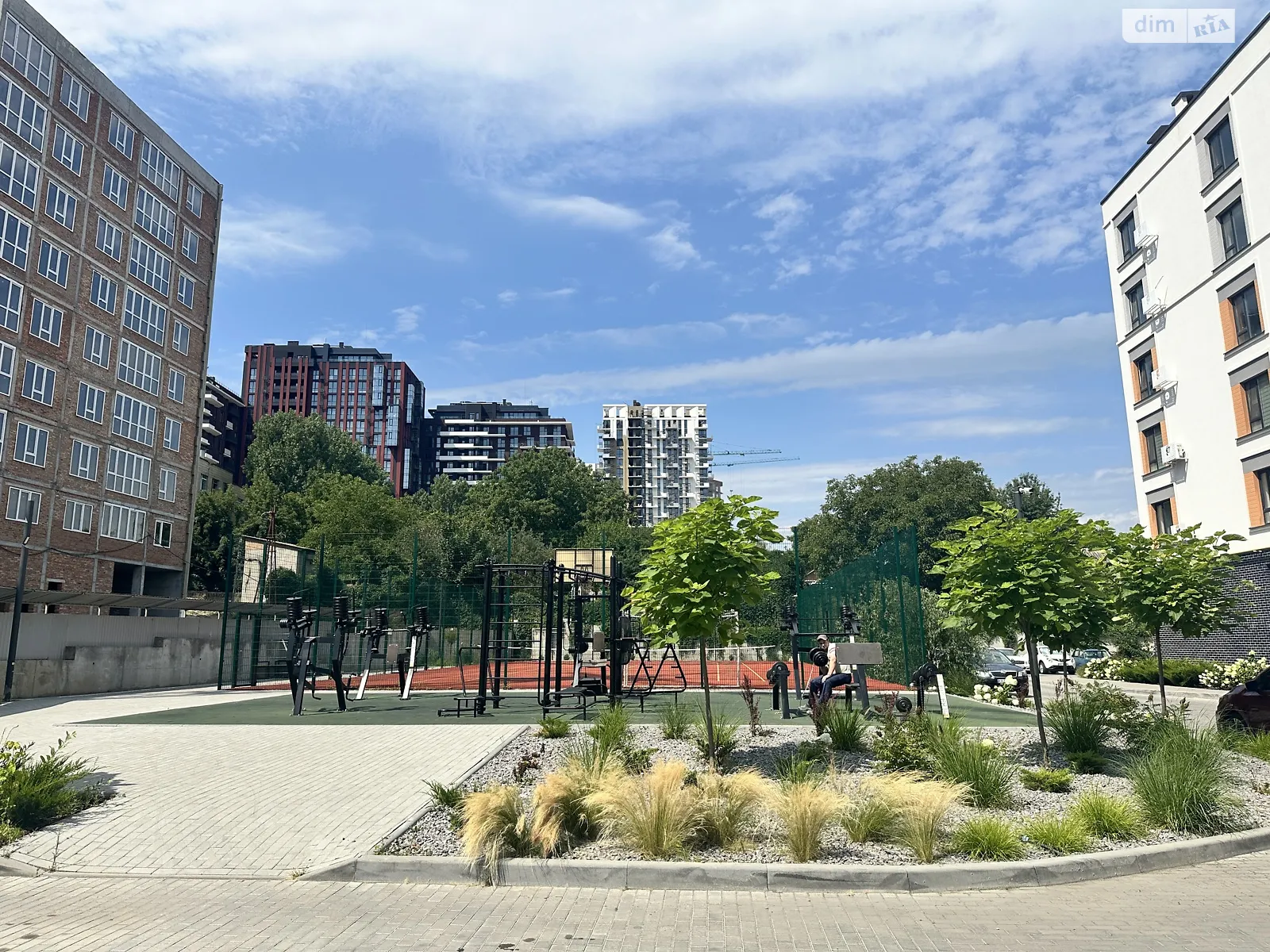 Продается 2-комнатная квартира 75 кв. м в Виннице, ул. Ивана Богуна, 27А - фото 1