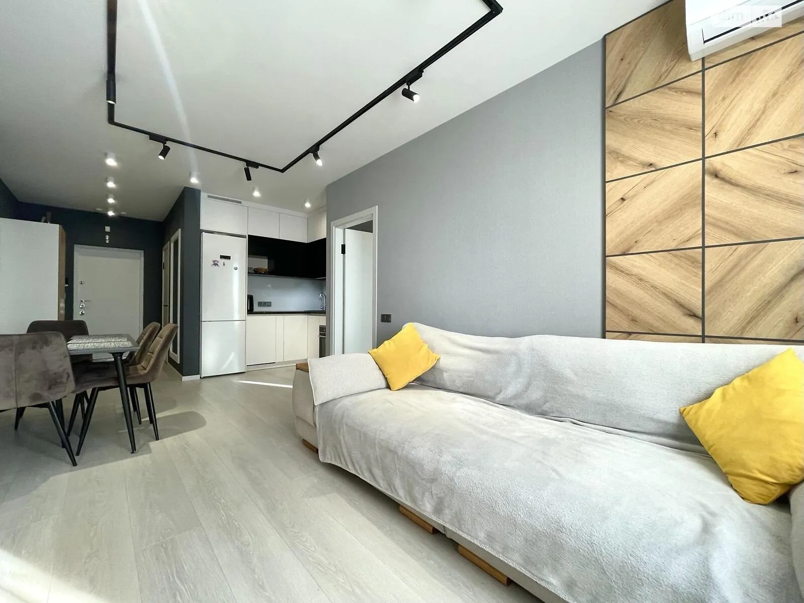 Продается 2-комнатная квартира 65 кв. м в Харькове, ул. Академика Павлова - фото 1