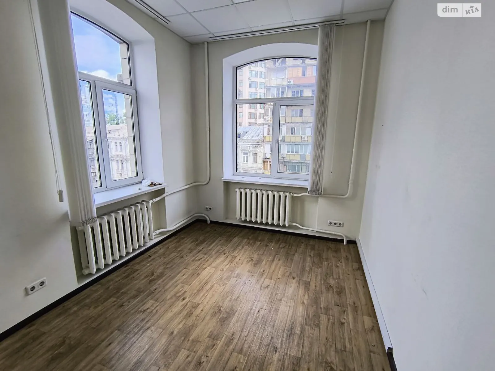 Здається в оренду приміщення вільного призначення 55 кв. м в 7-поверховій будівлі, цена: 20350 грн - фото 1