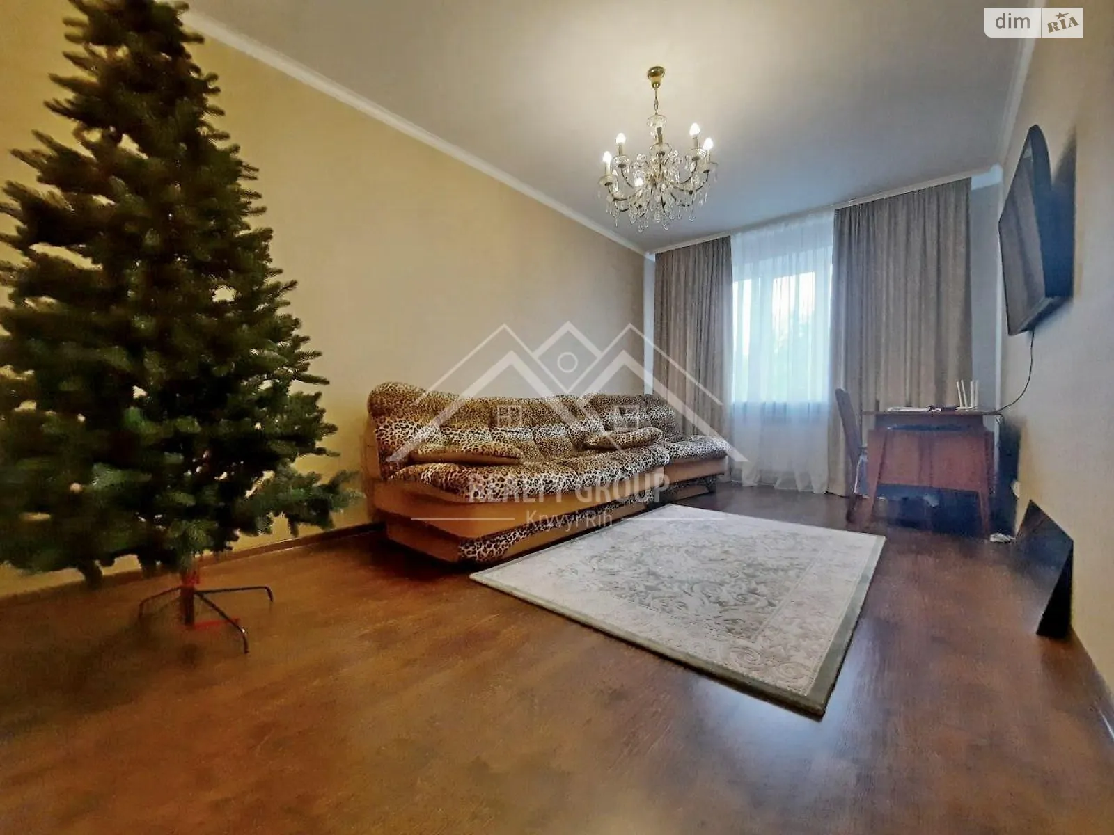 Продается 5-комнатная квартира 99.4 кв. м в Кривом Роге, вул. Кремлевская, 35 - фото 1