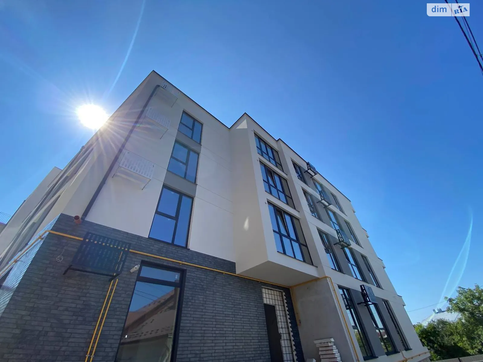 2-комнатная квартира 71.4 кв. м в Тернополе, ул. Госпитальная - фото 1