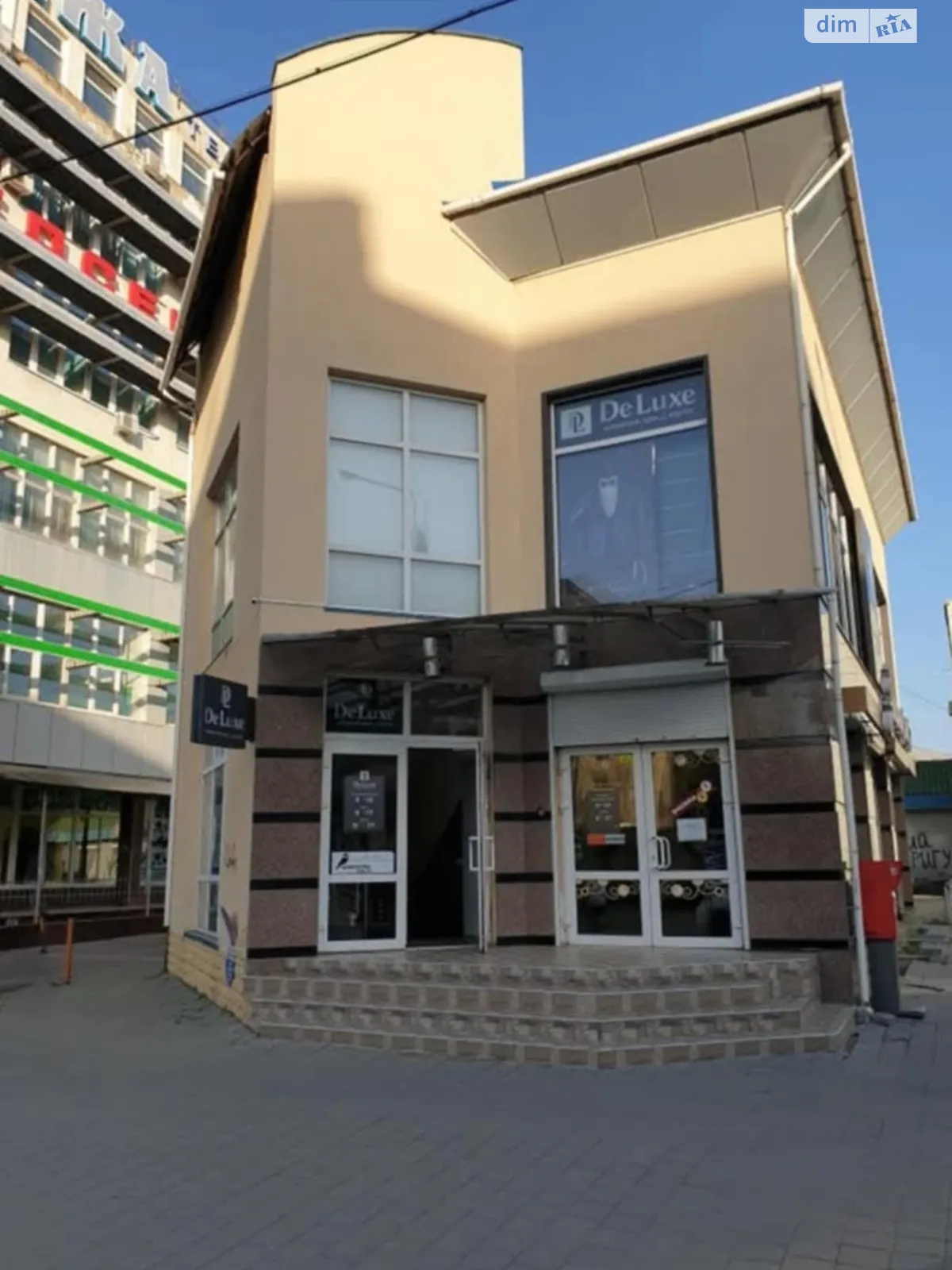 Продається приміщення вільного призначення 91.8 кв. м в 3-поверховій будівлі, цена: 183600 $ - фото 1