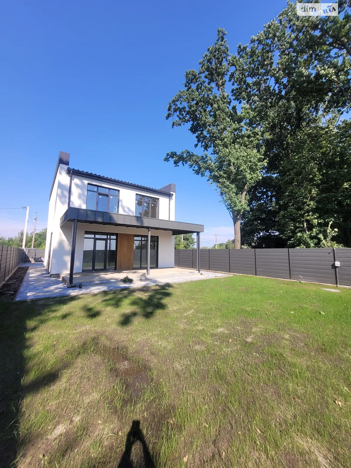 Продается дом на 2 этажа 135 кв. м с мансардой, цена: 150000 $ - фото 1