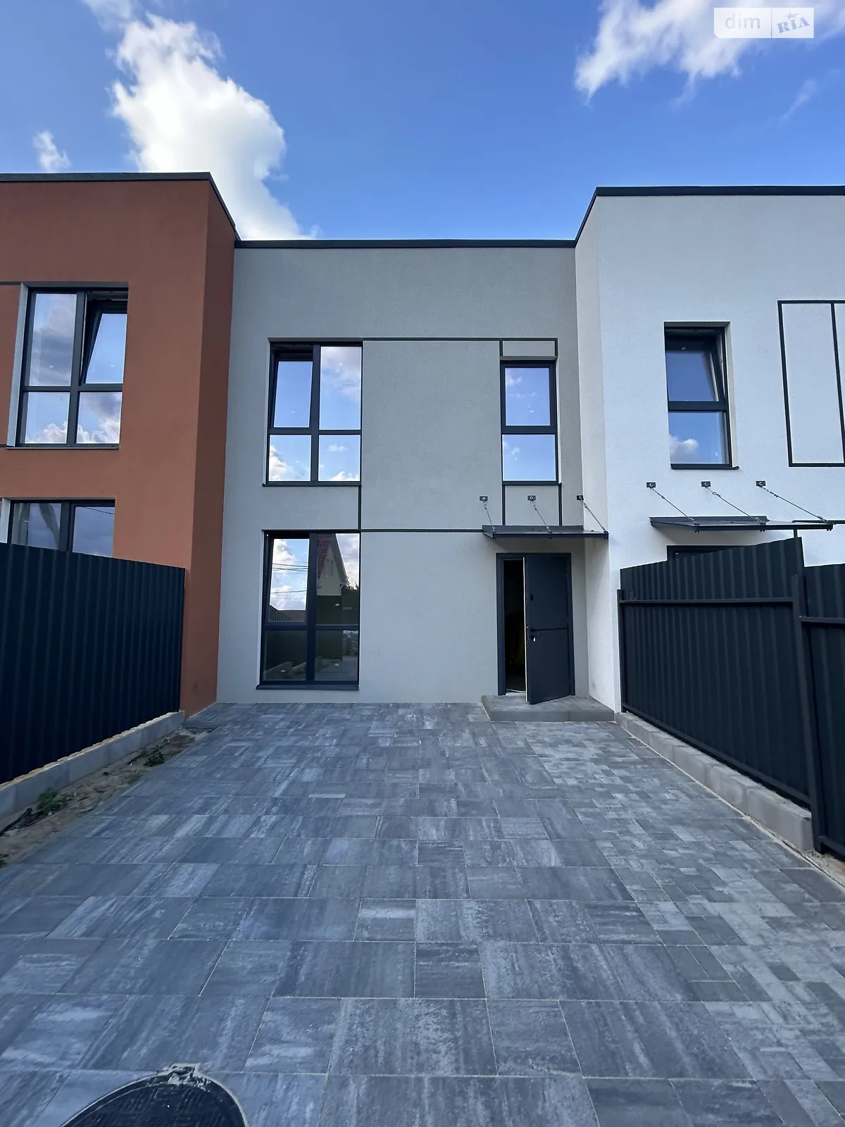 ул. Яровая(Красноармейская) Гостомель ЖК Lucky, цена: 53000 $ - фото 1