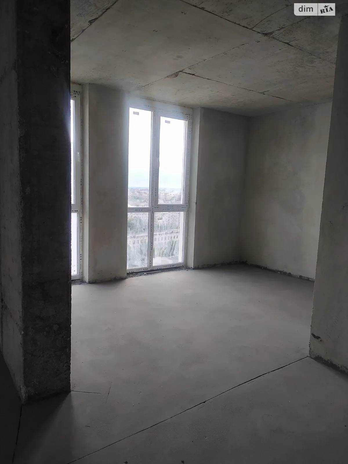 Продается 2-комнатная квартира 68.3 кв. м в Львове, ул. Владимира Великого - фото 1