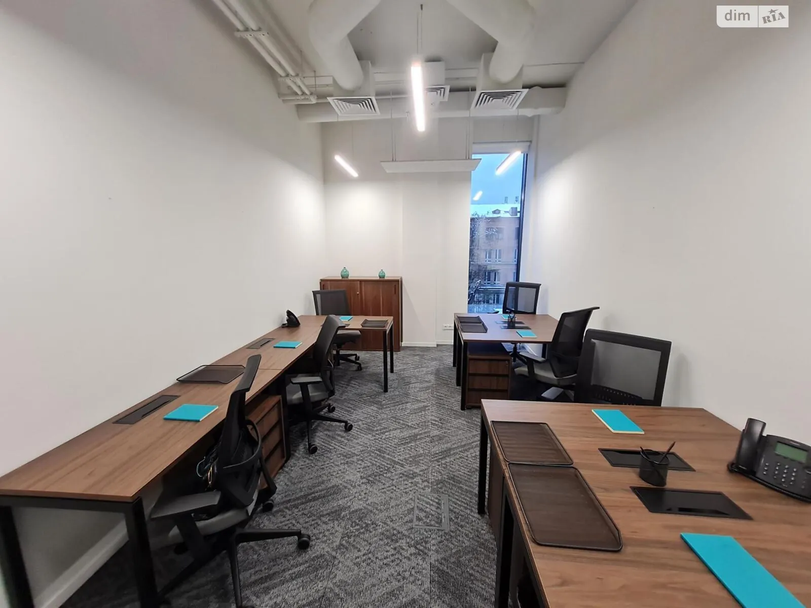 Здається в оренду офіс 50 кв. м в бізнес-центрі, цена: 700 $ - фото 1