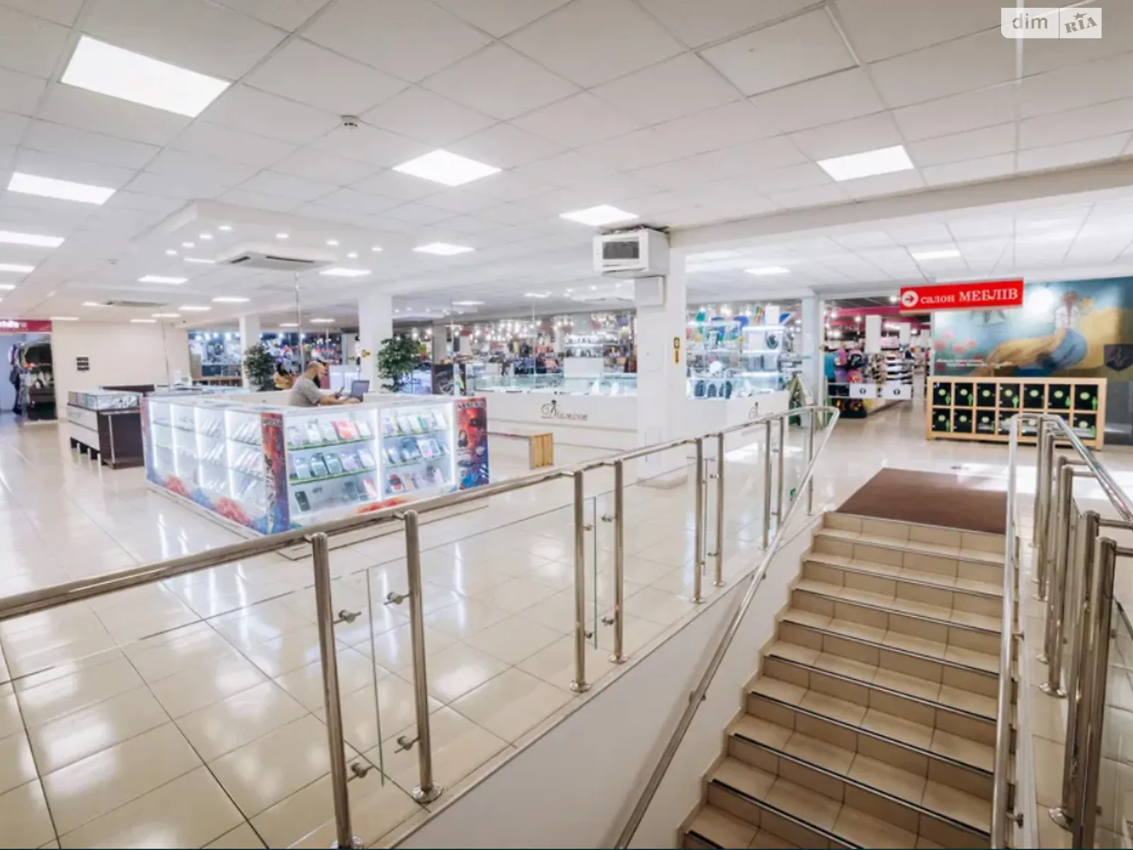 Здається в оренду приміщення вільного призначення 35 кв. м в 3-поверховій будівлі, цена: 17500 грн - фото 1