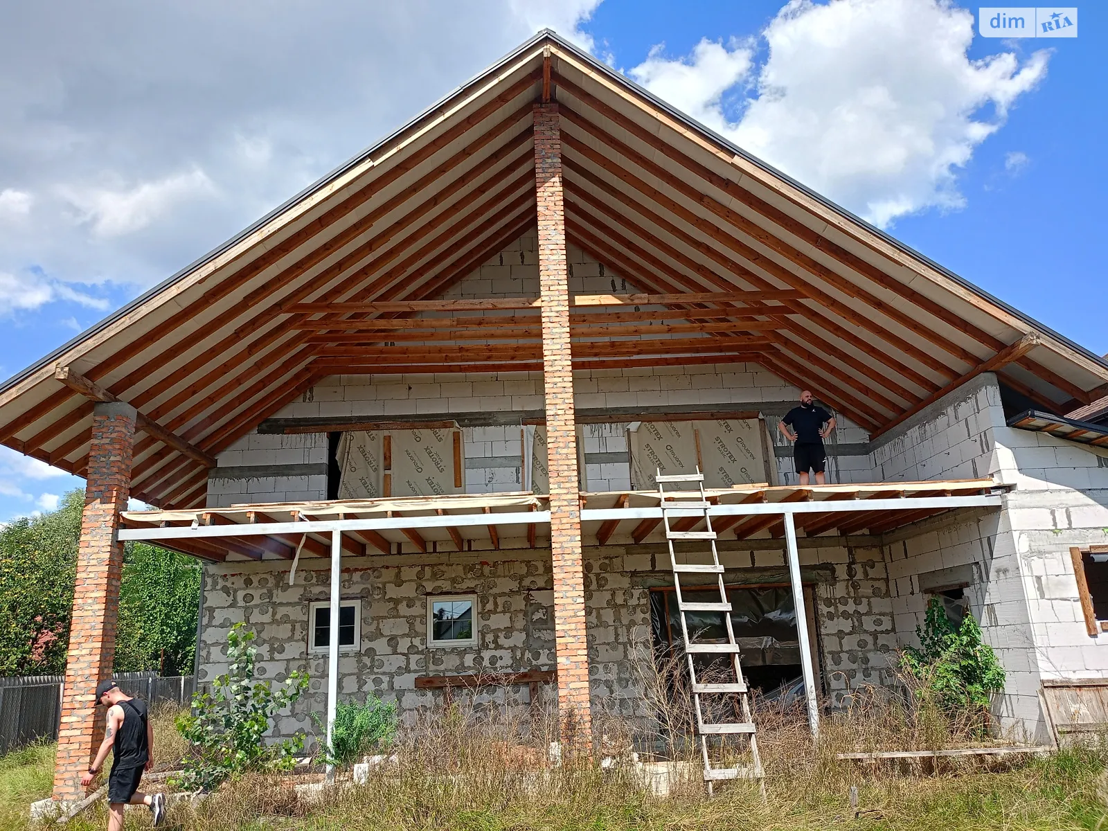 Продается дом на 2 этажа 340 кв. м с камином, цена: 136500 $ - фото 1