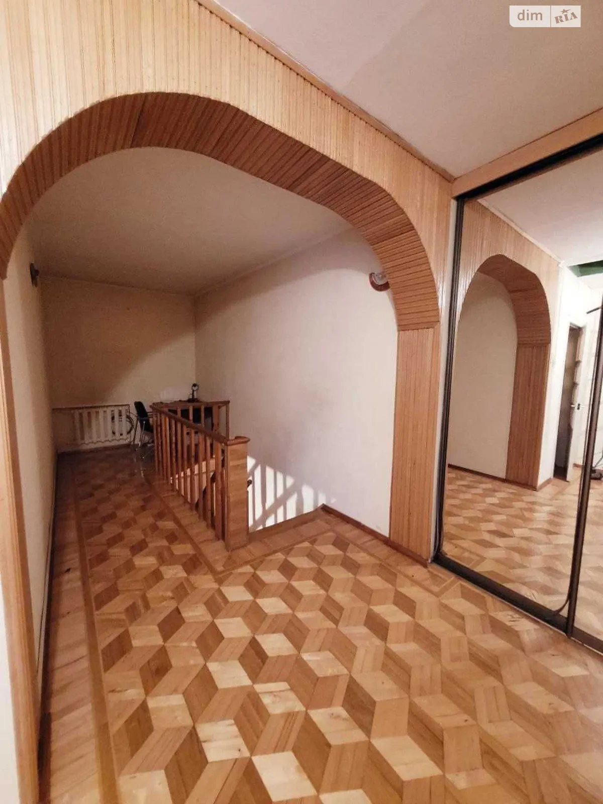 Продается дом на 2 этажа 129 кв. м с подвалом, цена: 75000 $ - фото 1