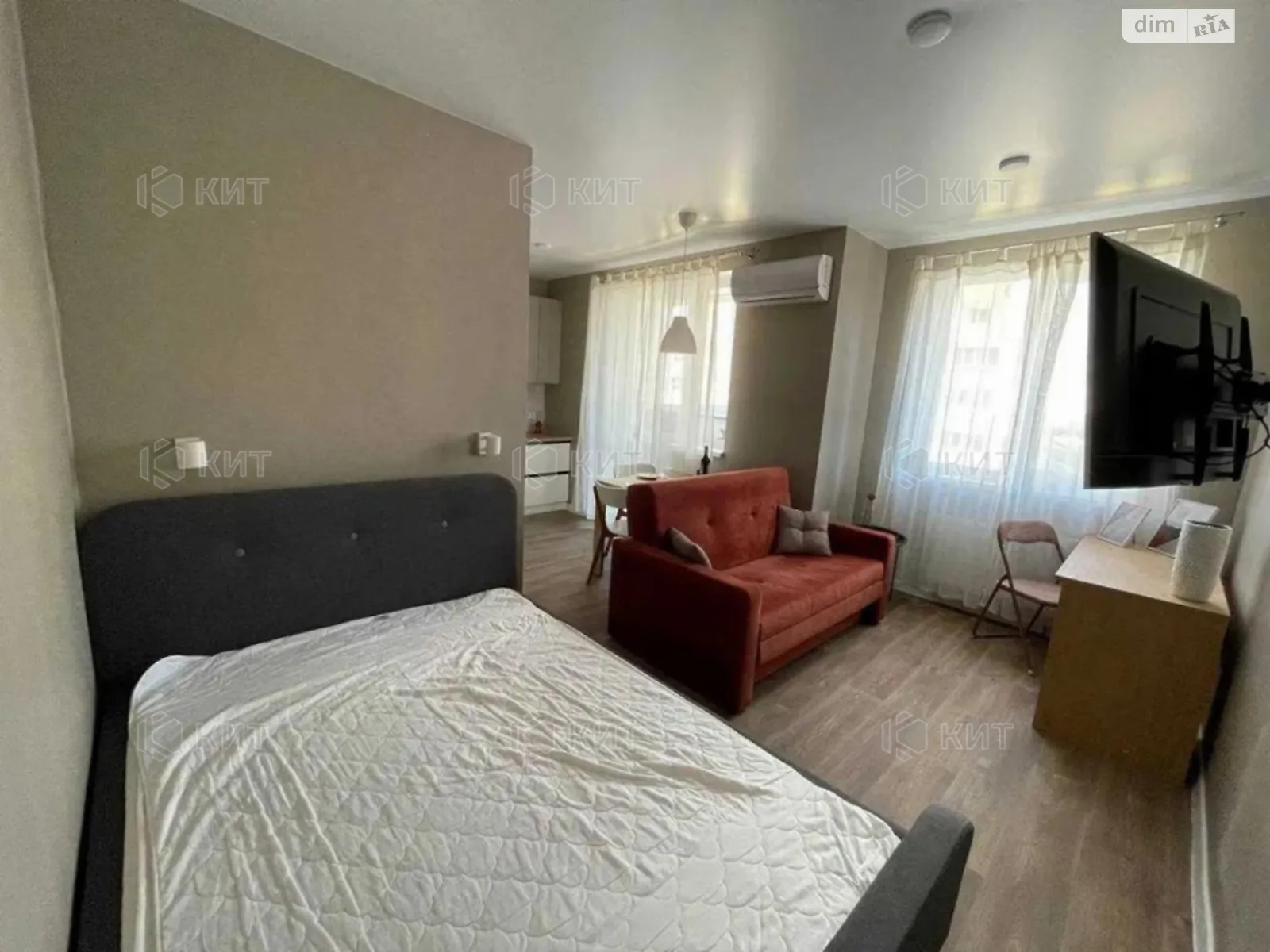Продается 1-комнатная квартира 34 кв. м в Харькове, ул. Академика Барабашова, 10Б - фото 1