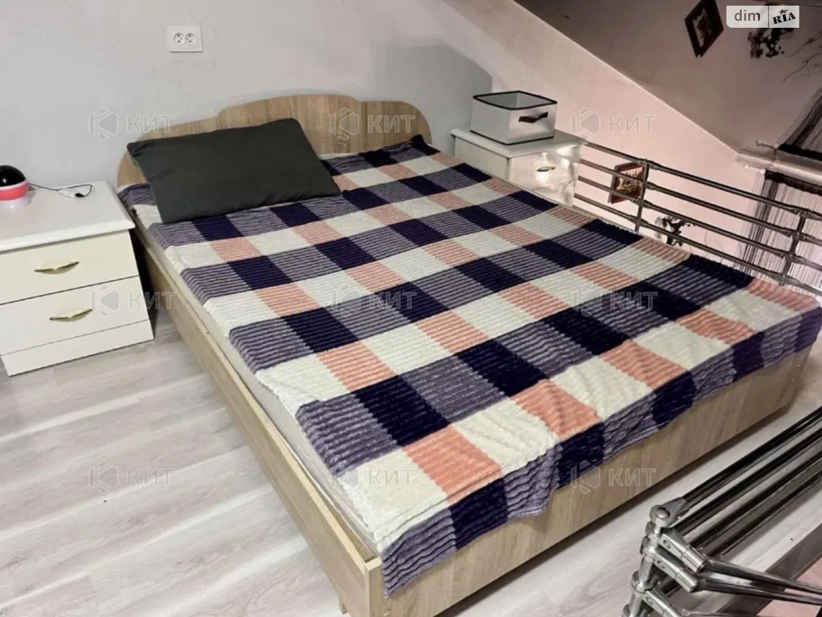 Продается 1-комнатная квартира 31 кв. м в Харькове, ул. Академиков Ахиезеров, 6 - фото 1