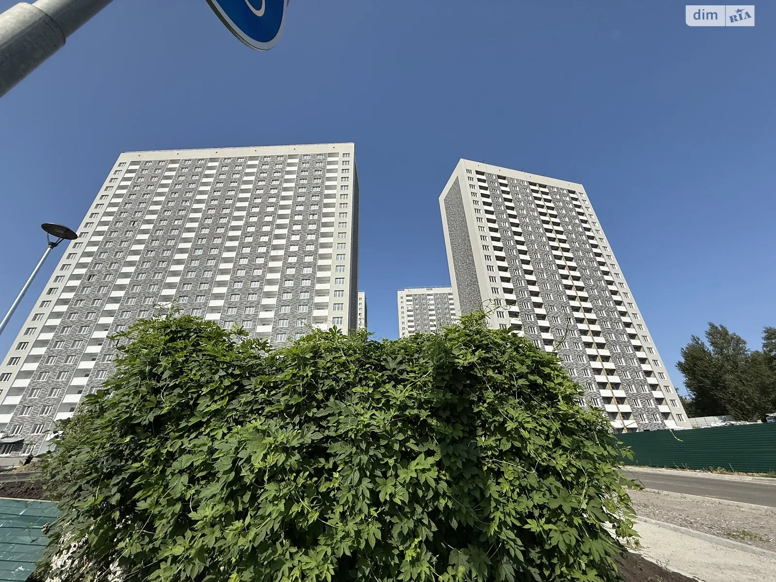 Продается 1-комнатная квартира 51.59 кв. м в Киеве, ул. Коноплянская, 22 - фото 1