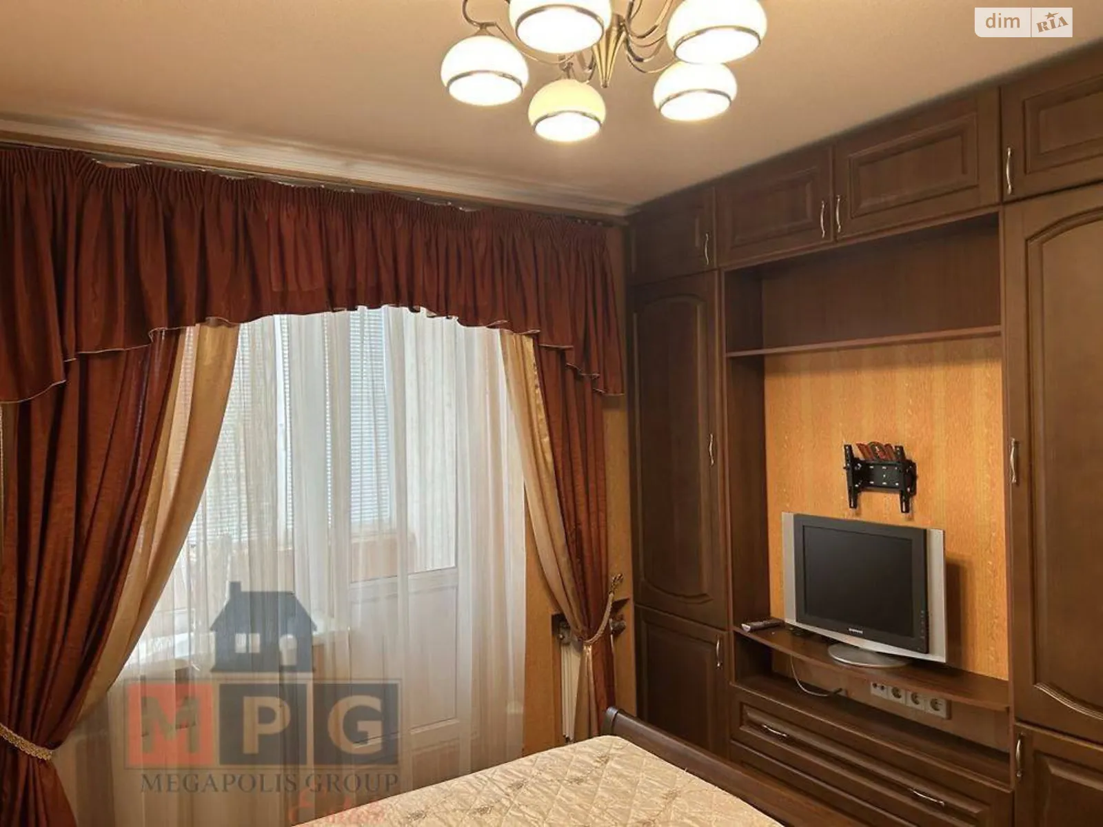 Продается 3-комнатная квартира 74 кв. м в Харькове, ул. Полтавский Шлях, 123 - фото 1