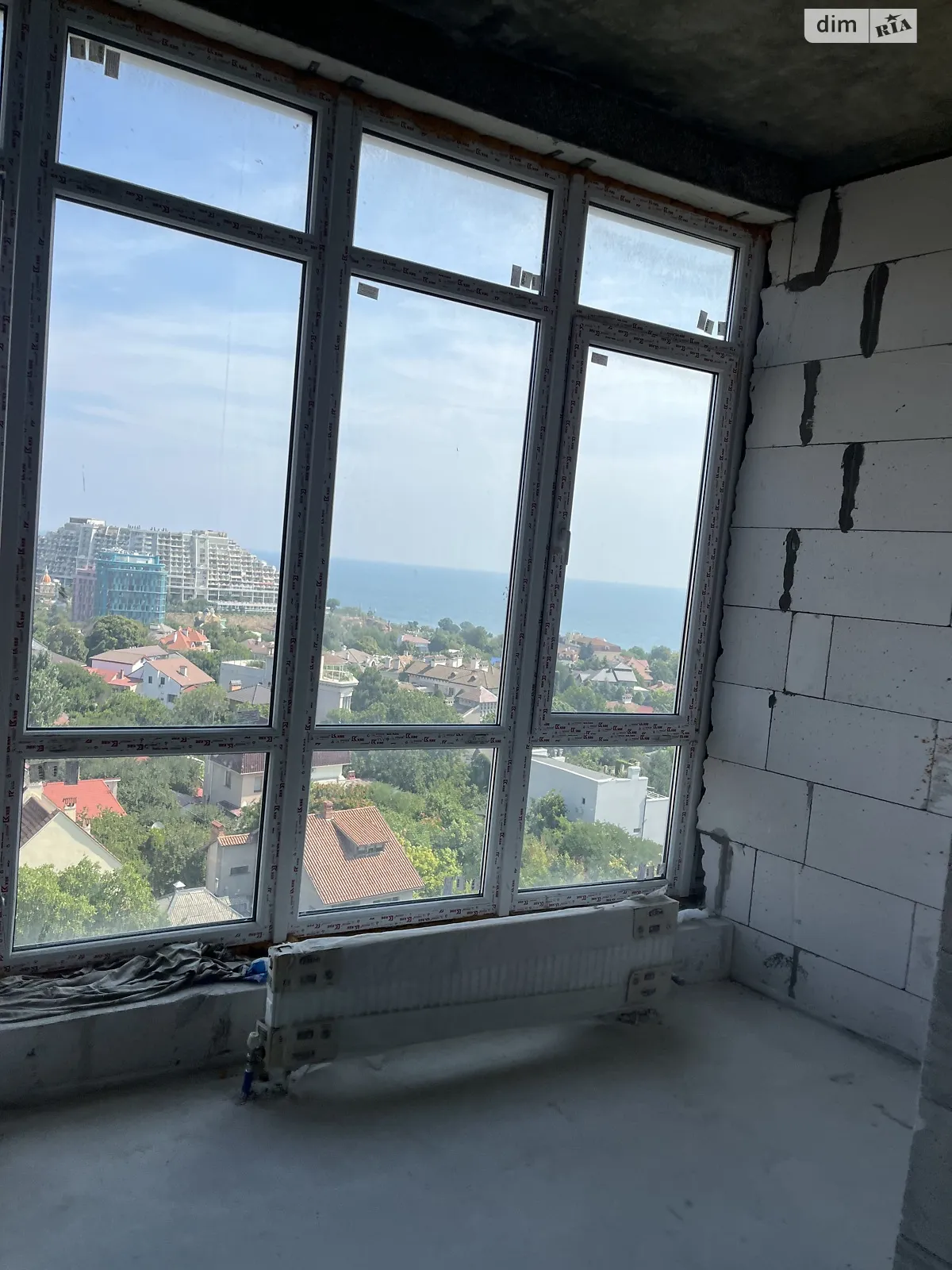 Продается 1-комнатная квартира 41.3 кв. м в Одессе, пер. Аркадиевский, 9/1 - фото 1