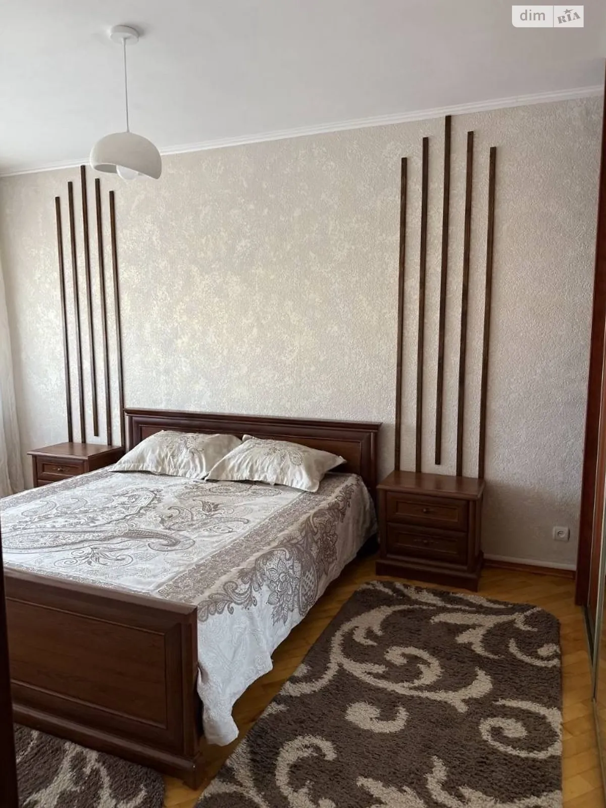 Сдается в аренду 3-комнатная квартира 91 кв. м в Хмельницком, ул. Свободы, 19 - фото 1