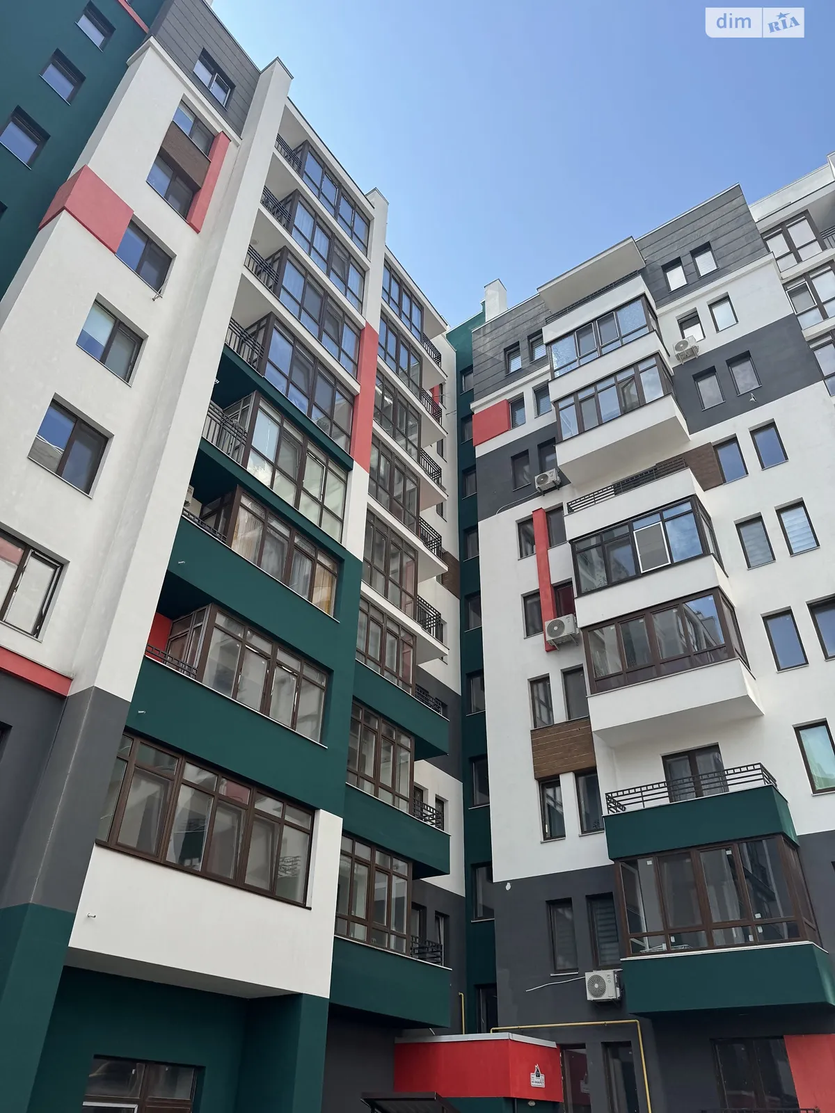 Продається 1-кімнатна квартира 36.7 кв. м у Бучі, вул. Амосова, 4 - фото 1