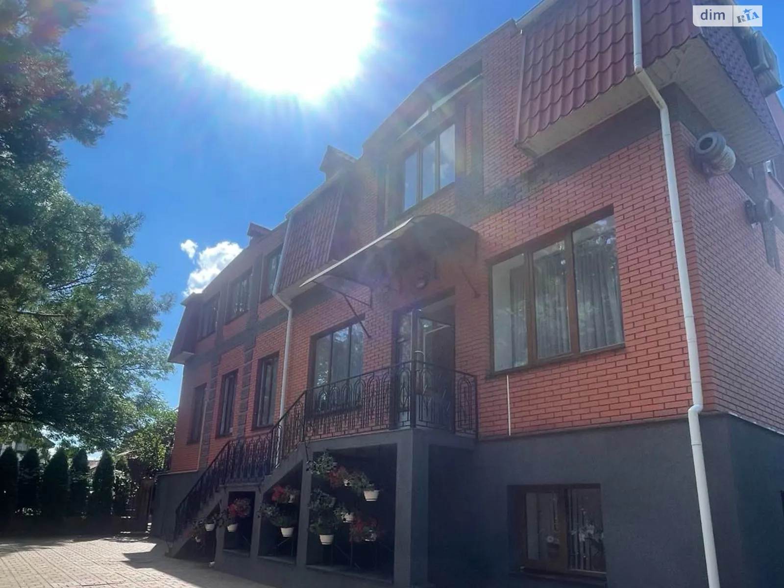 Сдается в аренду помещения свободного назначения 260 кв. м в 2-этажном здании, цена: 78000 грн - фото 1