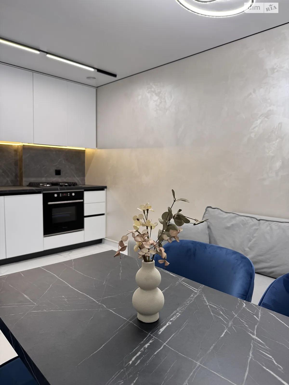 2-комнатная квартира 54 кв. м в Тернополе - фото 1