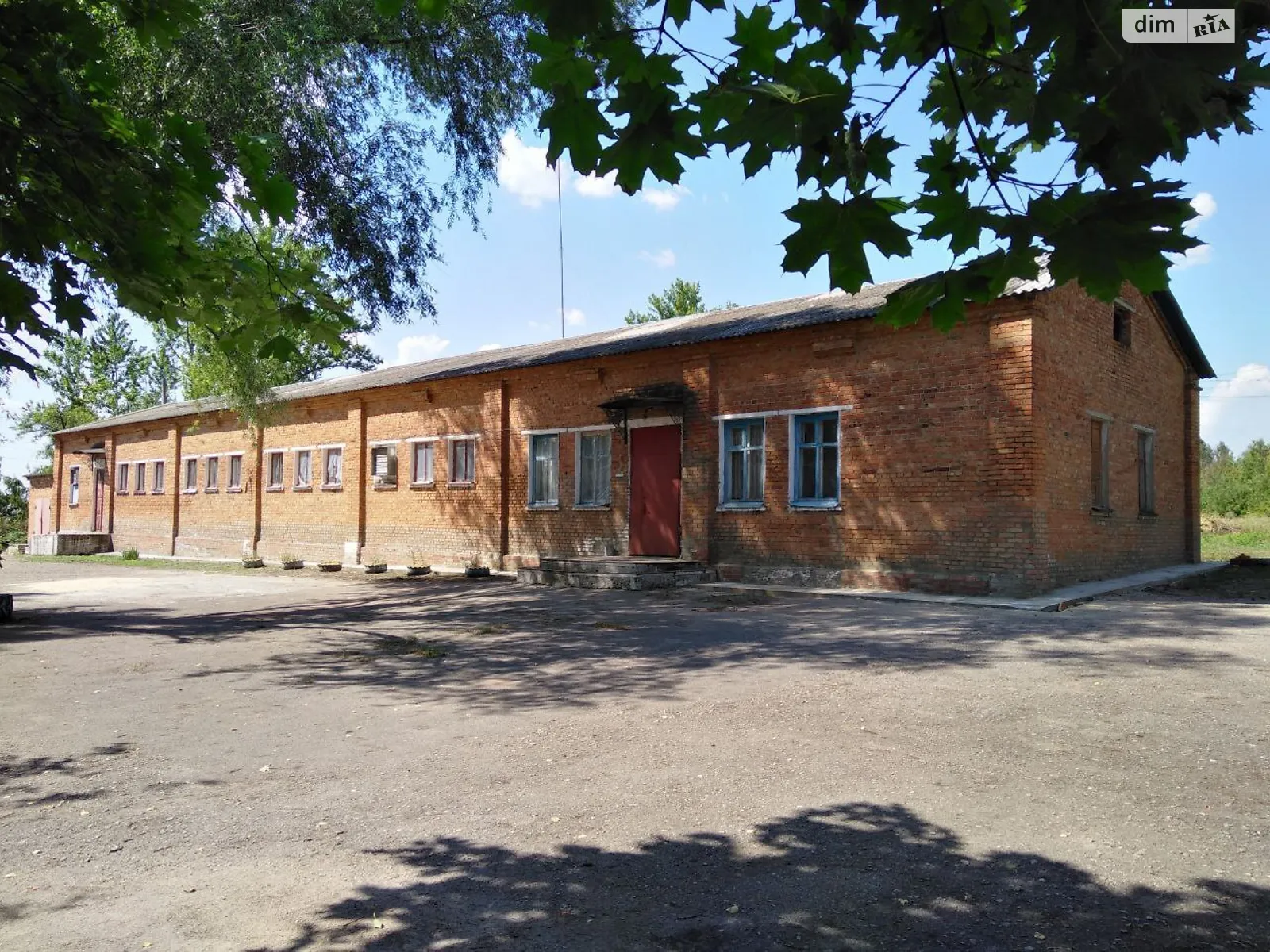 Продается объект сферы услуг 411.5 кв. м в 1-этажном здании, цена: 20000 $ - фото 1
