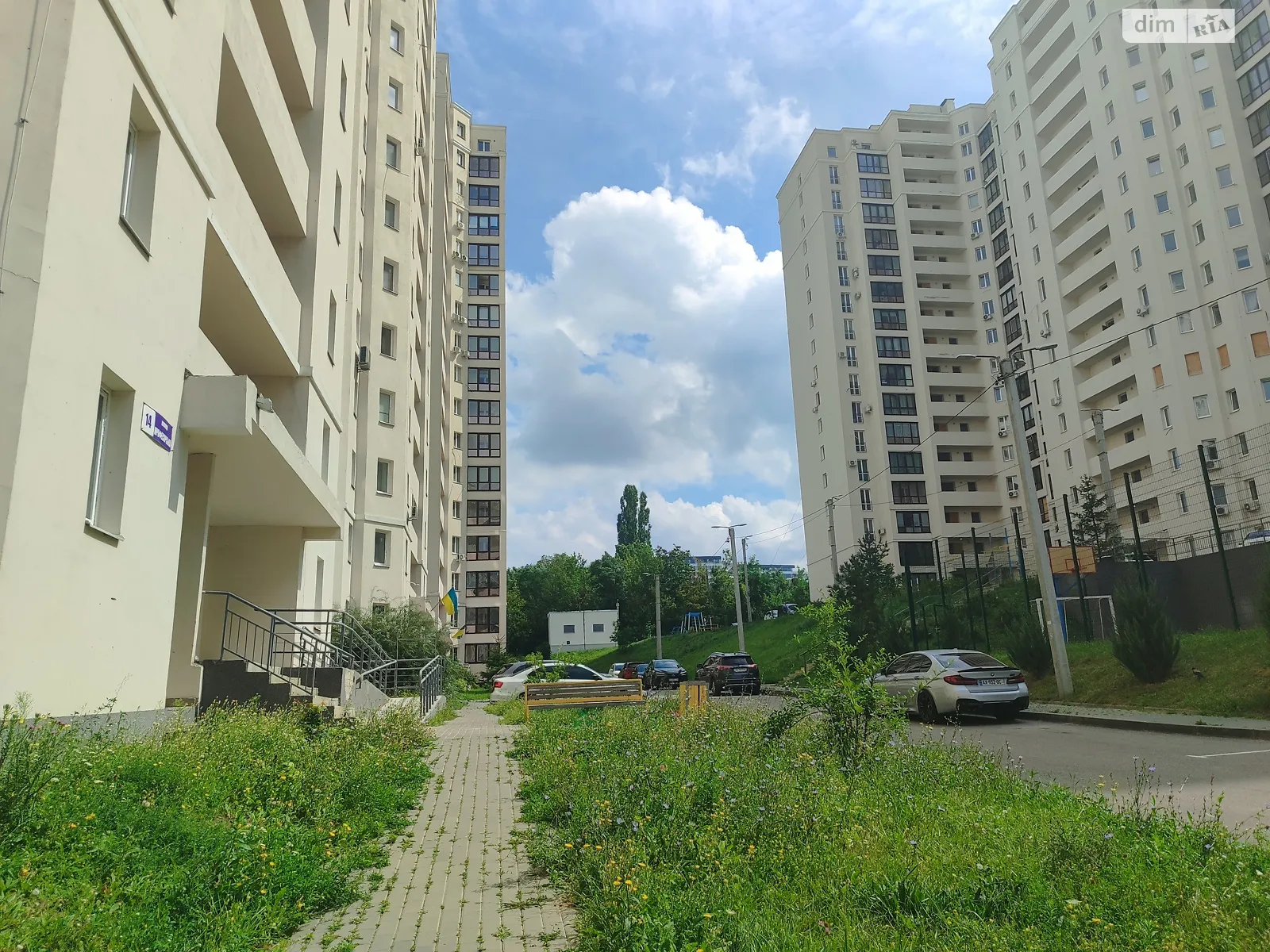 Продается 2-комнатная квартира 97 кв. м в Харькове, ул. Профессорская, 14 - фото 1