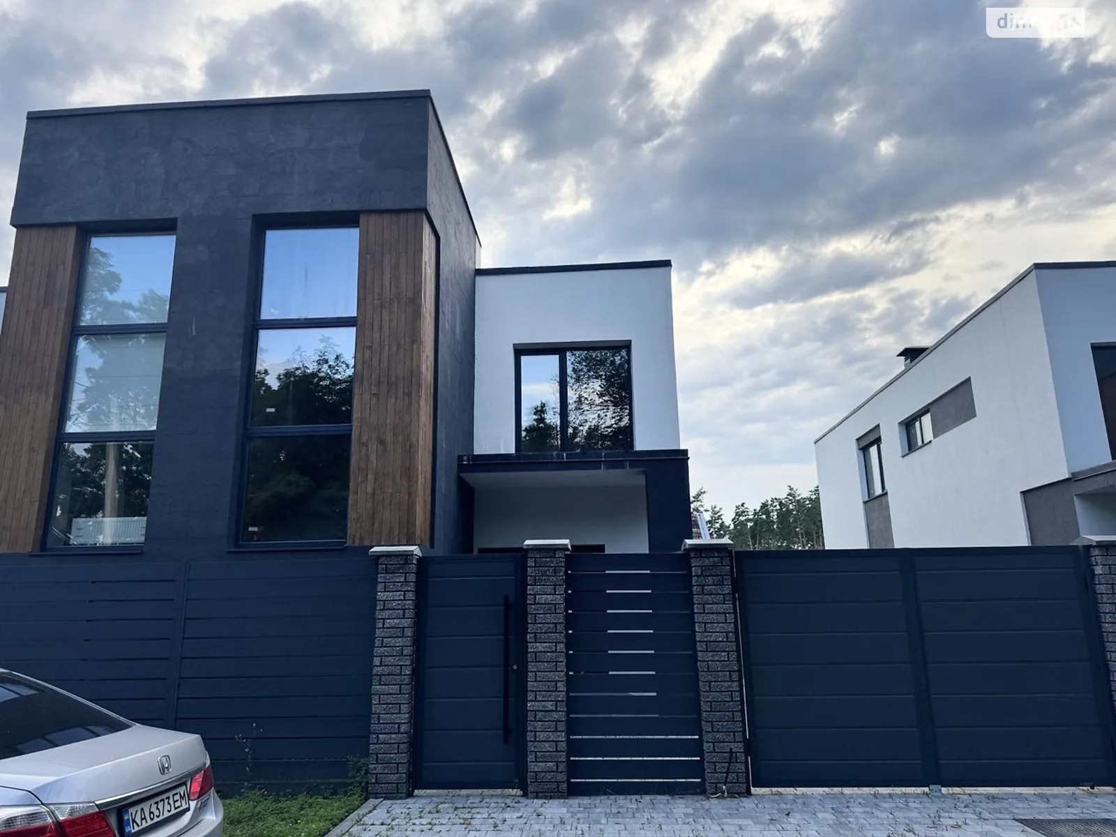 Продается часть дома 146 кв. м с подвалом, цена: 120000 $ - фото 1