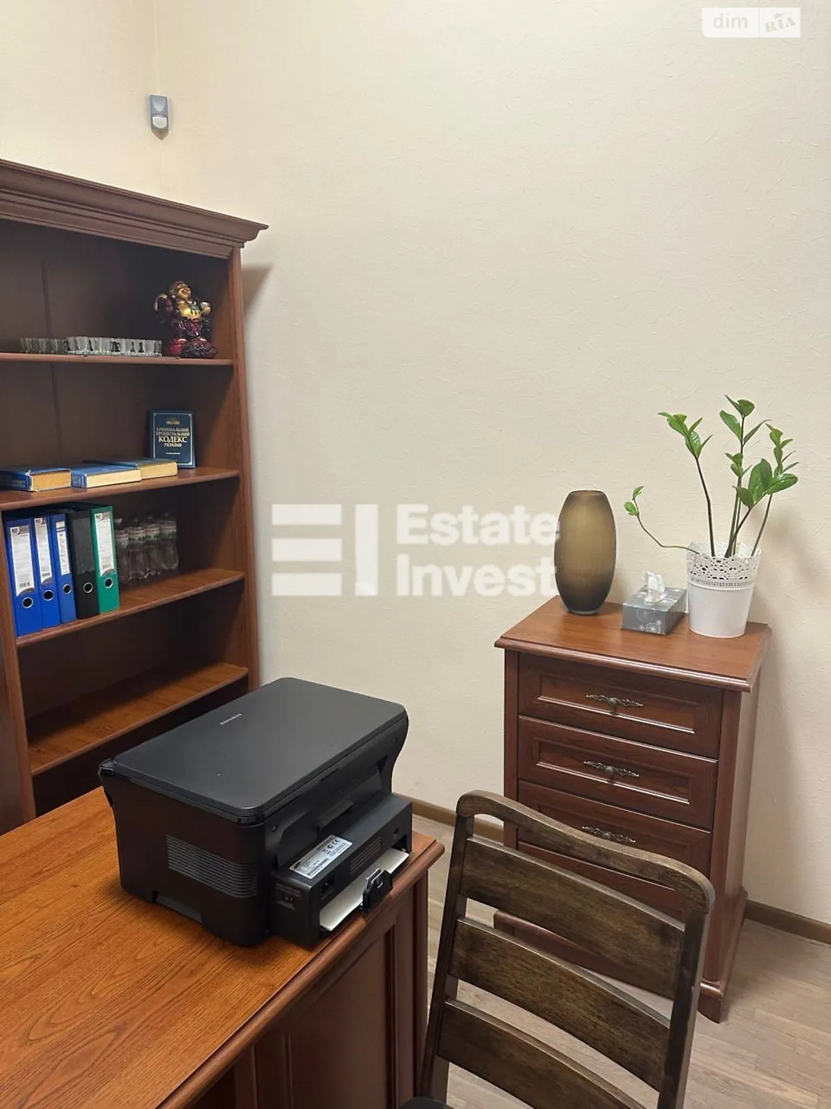 Сдается в аренду офис 32 кв. м в бизнес-центре, цена: 27000 грн - фото 1