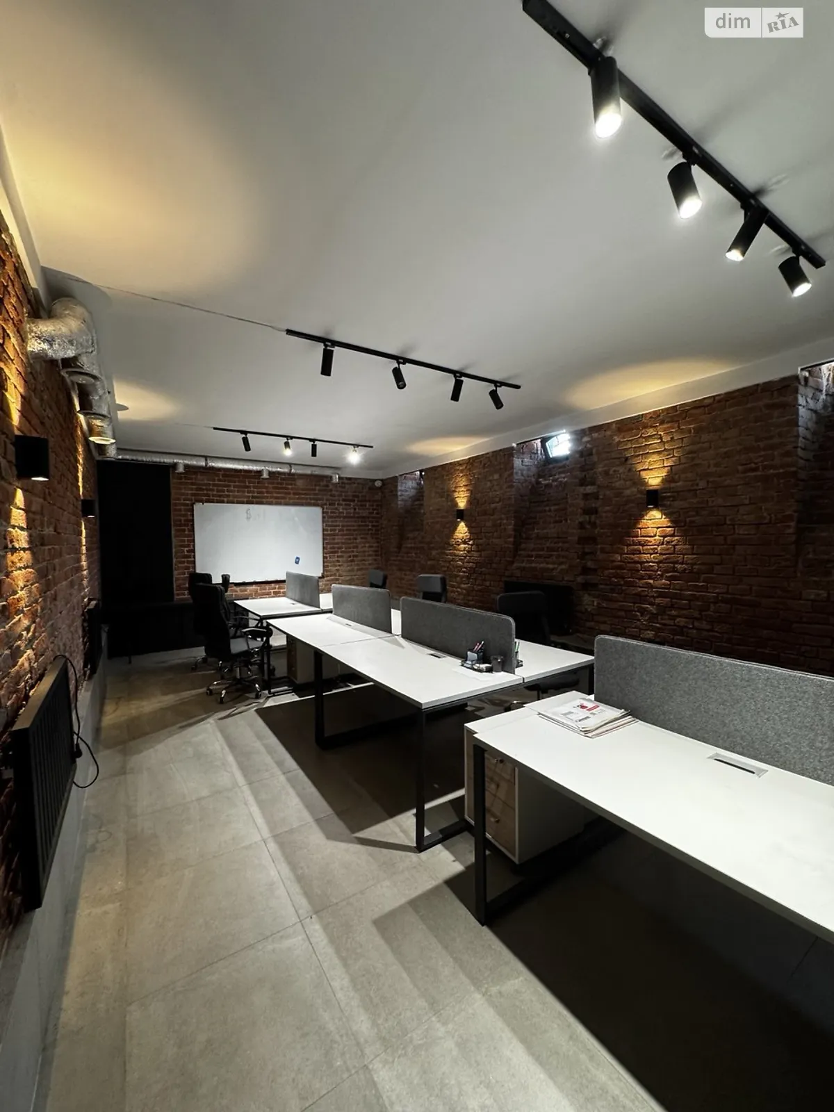 Сдается в аренду помещения свободного назначения 87 кв. м в 2-этажном здании, цена: 36000 грн - фото 1