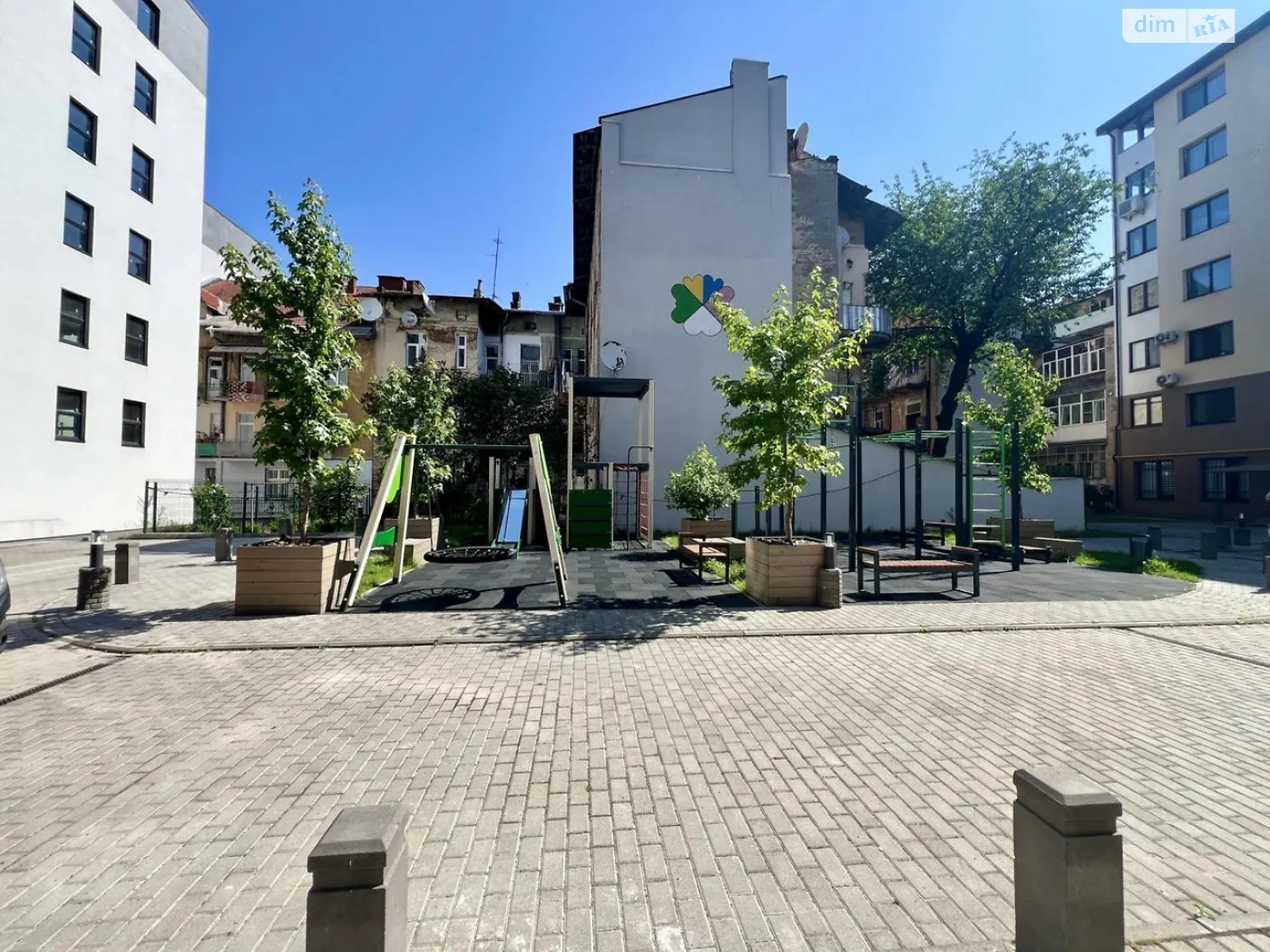 Продается 3-комнатная квартира 125.9 кв. м в Львове, ул. Антоновича Владимира, 31А - фото 1