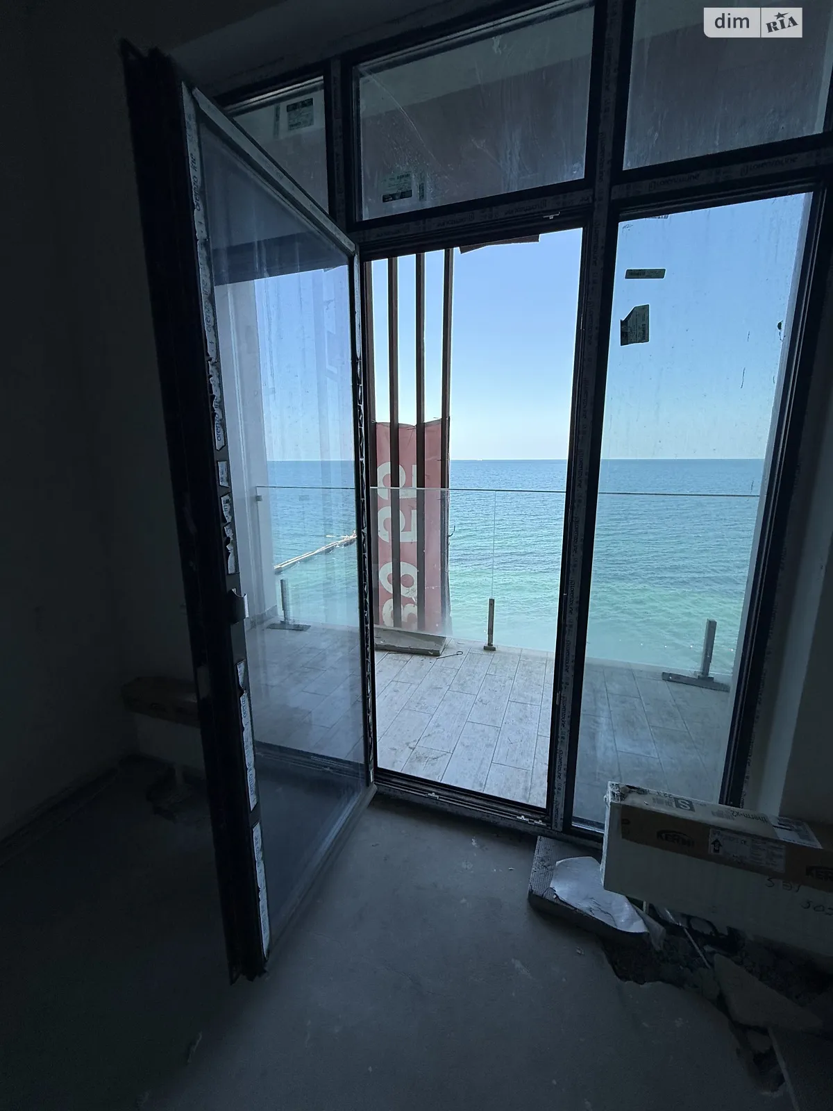 Продається 1-кімнатна квартира 56.3 кв. м у Одесі, пер. Маячний, 11 - фото 1